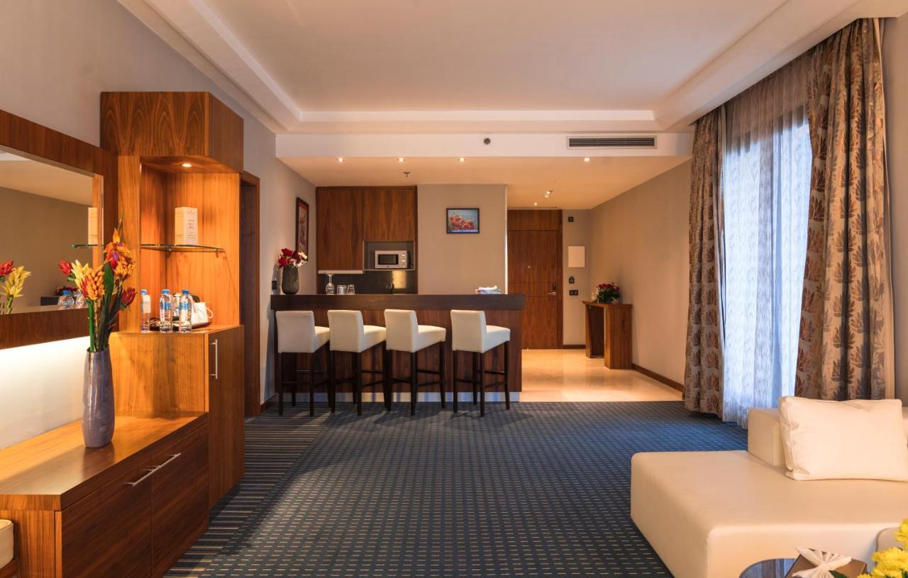 Royal Tulip Skikda Filfila Exterior foto