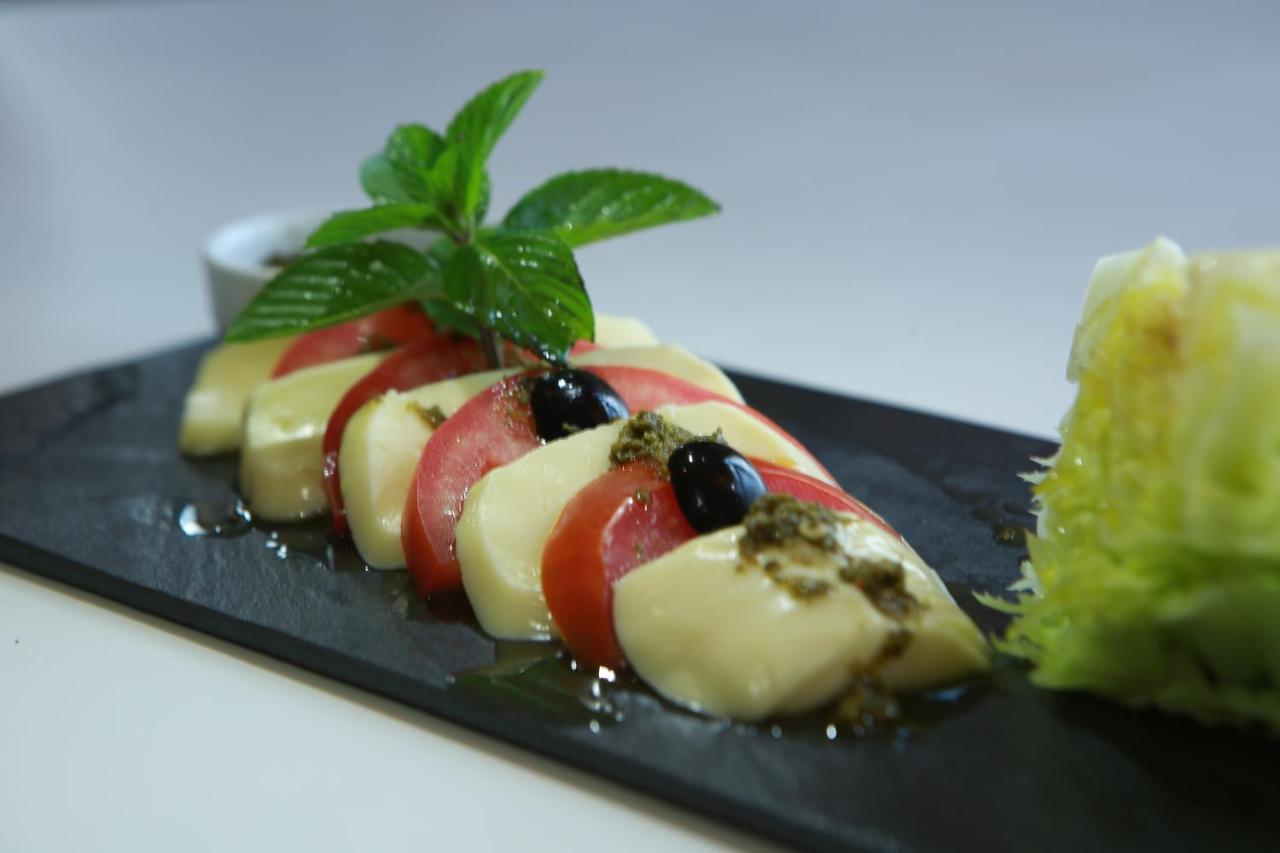 Royal Tulip Skikda Filfila Exterior foto