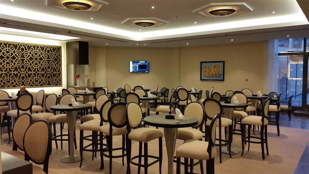 Royal Tulip Skikda Filfila Restaurante foto